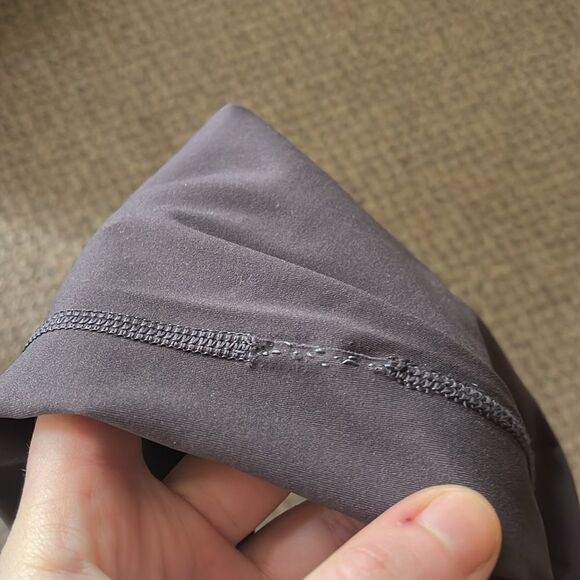 EUC WOMEN’S MEDIUM REGULAR EVERLANE EXTRA HIGH-WAISTED PERFORM LEGGINGS - Picture 5 of 7